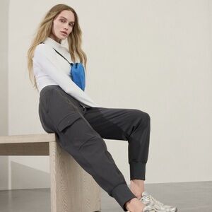 ATHLETA Venice High Rise Cargo Jogger